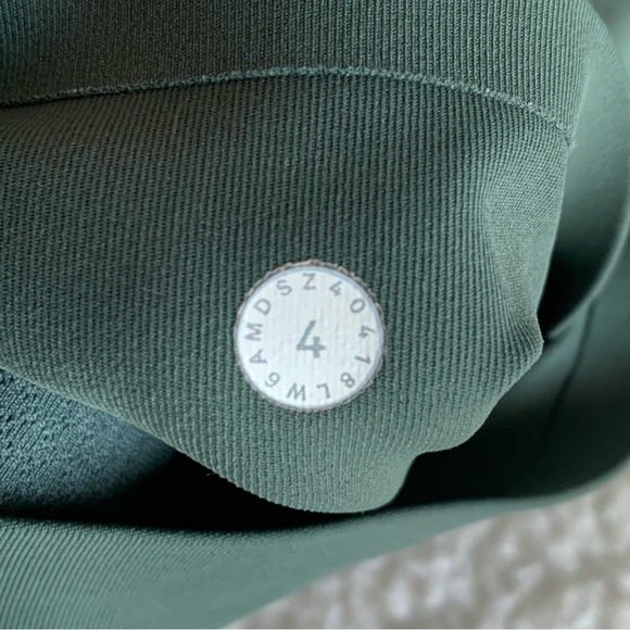 Lululemon Time To Sweat Crop Leggings Womens 4 Olive Green pockets Wide Waist - Picture 3 of 11